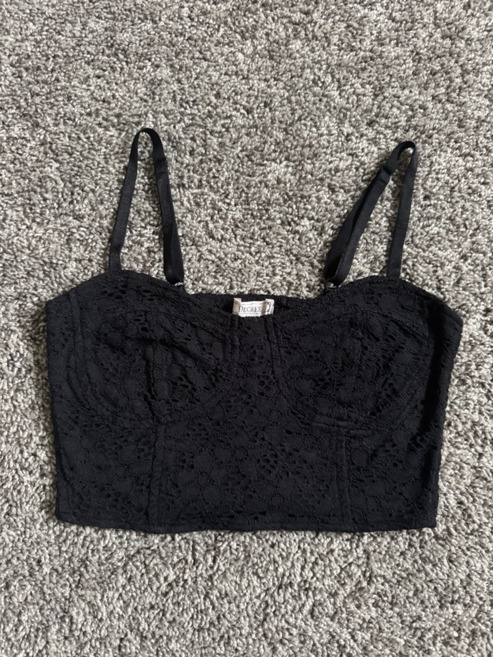 Decree Black Lace Cropped Camisole‎ with Adjustable Straps,Size S (A-7)